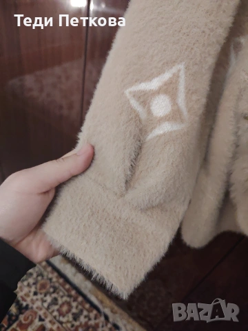 Дамска кашмирена жилетка, снимка 3 - Жилетки - 53845445