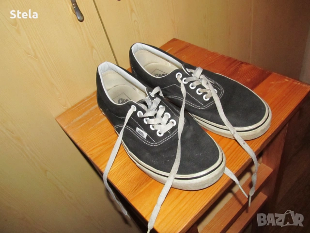 платнени обувки VANS N42