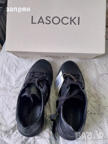 Дамски обувки 