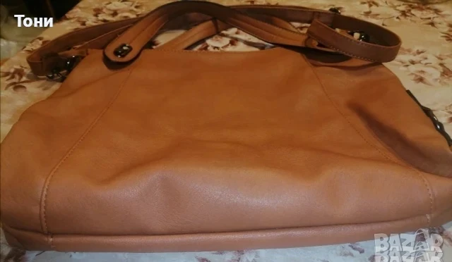 Нова Голяма Дамска Чанта Изцяло от Естествена Кожа , снимка 4 - Чанти - 50778224