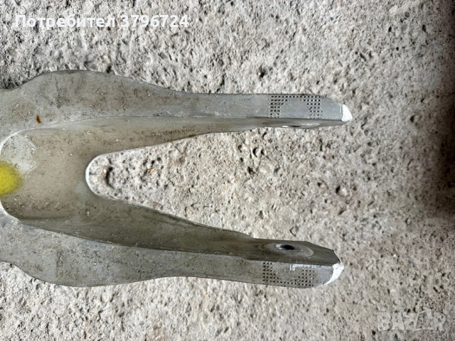 Заден носач за Мерцедес GLA W156 2015-2019, снимка 5 - Части - 52320062