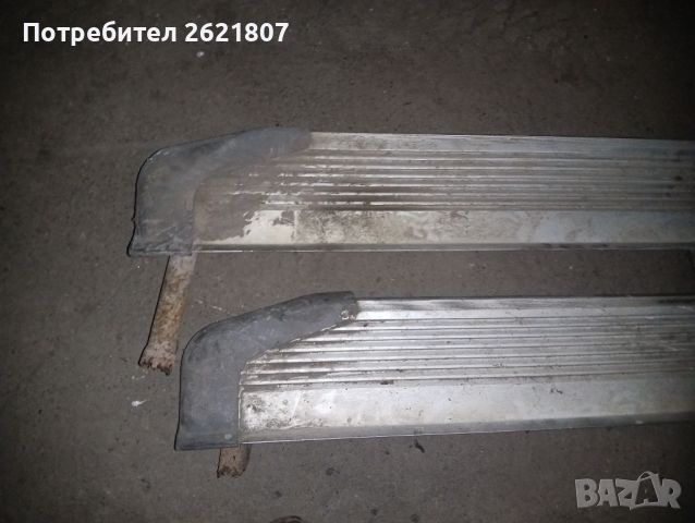 Степенки Nissan Terrano 2, снимка 7 - Части - 45168761