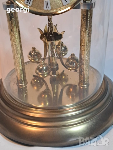 немски настолен часовник Hermle със стъклен похлупак , снимка 4 - Антикварни и старинни предмети - 53377294