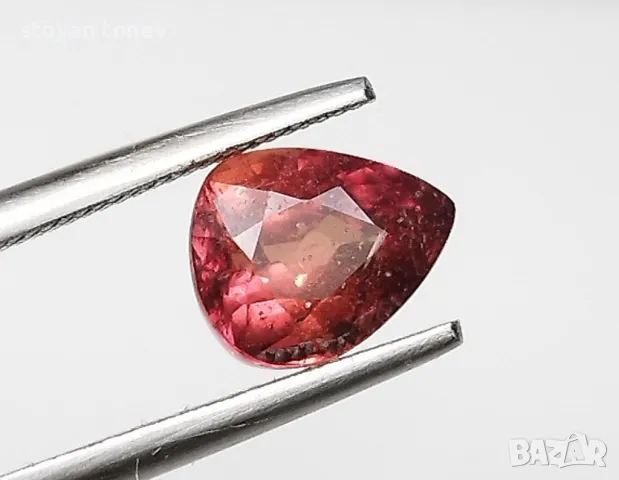 Рядък Падпараджа сапфир 1.55кт! Сертифициран! Нов!, снимка 7 - Пръстени - 46510602