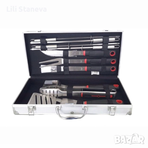 Луксозен комплект от 11 инструмента за барбекю в алуминиев куфар. 