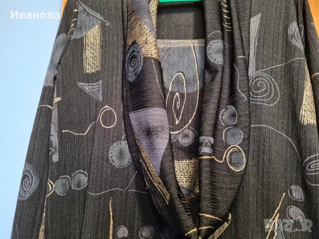 Блуза с интересно деколте, снимка 2 - Туники - 50244920