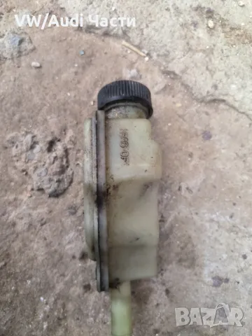 Казанче хидравлична течност за Мазда 3 Mazda 3, снимка 2 - Части - 49627114