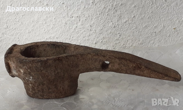 Инструменти: три инструмента, инструмент, кирка, чук