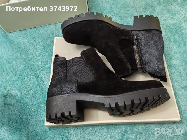 Tamaris - велурени боти, снимка 4 - Дамски боти - 52629977