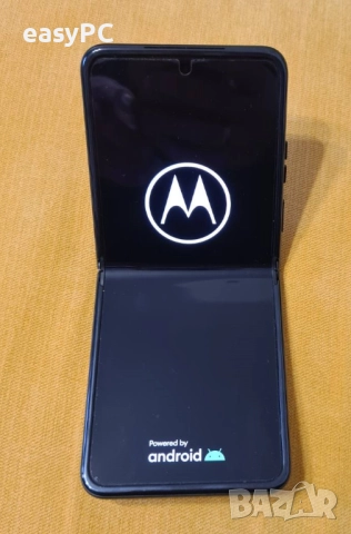 Motorola Razr 40 5G - 8GB RAM / 256GB