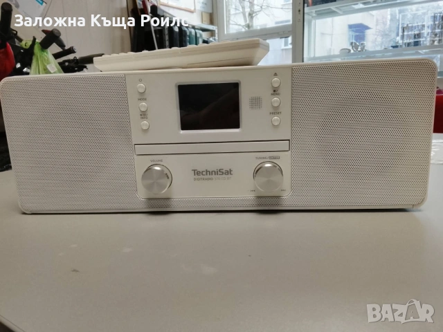 Радиокасетофон TechniSat Digitradio 370 CD-BT