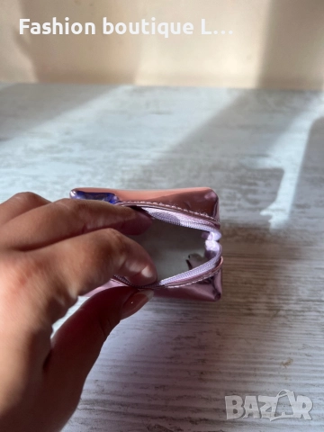 H&M Лилав лачен несесер с цип 🩷, снимка 3 - Други - 52401151