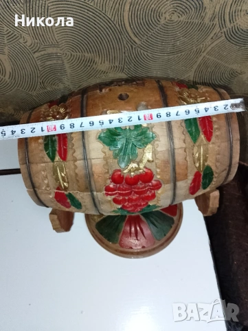 Буре-дърворезбовано-3л. с въртяща се поставка