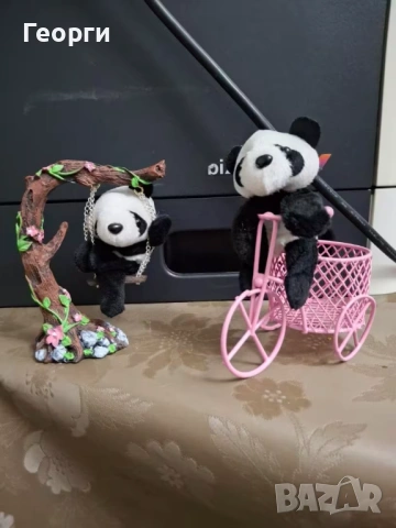 Плюшена Панда с магнити, снимка 2 - Декорация за дома - 54137630