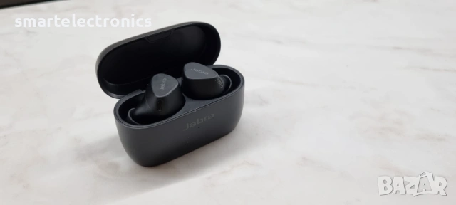 Jabra Elite 4, снимка 2 - Слушалки и портативни колонки - 53237469