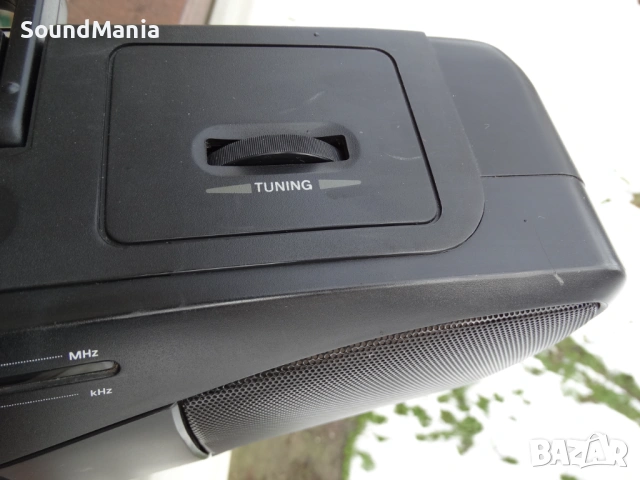 SONY CFS-204 ..., снимка 7 - Радиокасетофони, транзистори - 53581214