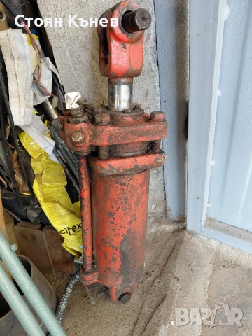 Цилиндър Ц 100 за навеса други 