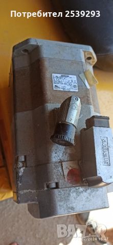 siemens servo motor , снимка 1 - Електродвигатели - 46647804