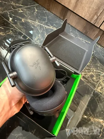 Безжични геймърски слушалки RAZER BlackShark V2 Pro, снимка 2 - Bluetooth слушалки - 49867392