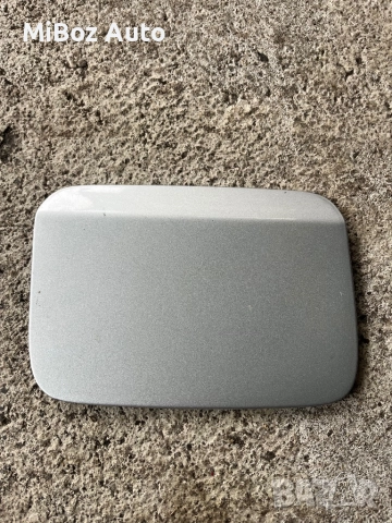 Вратичка резервоар БМВ Е90 91 BMW, снимка 3 - Части - 50660878