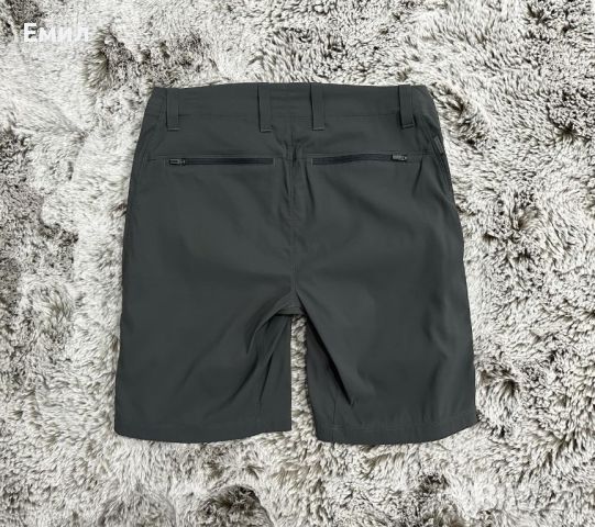 Дамски! Icebreaker Merino Commuter Shorts, Размер М, снимка 2 - Къси панталони и бермуди - 46294940