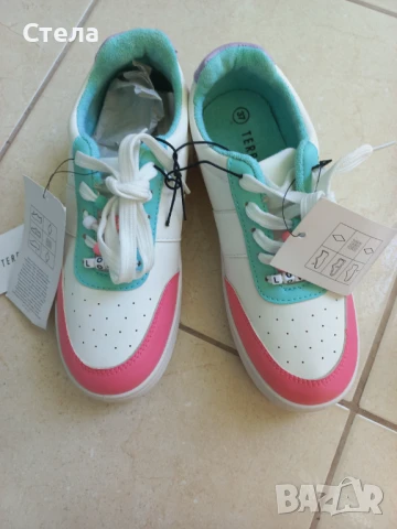 TERRANOVA дамски/детски маратонки, бели, нови с етикет, снимка 8 - Детски маратонки - 47215791