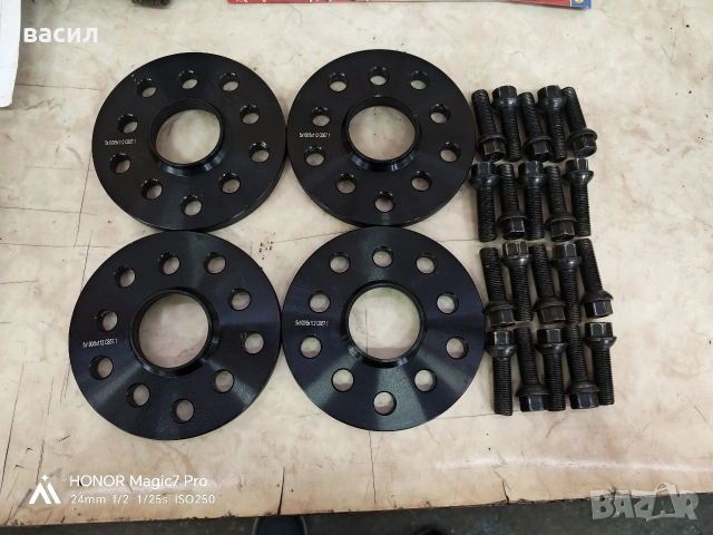 фланци platinium 5х112 и 5х100 12.5мм.+ болтове