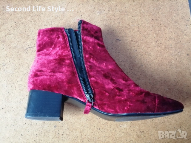 № 37 Mango дамски боти от кадифе в червен цвят, снимка 13 - Дамски боти - 53338074