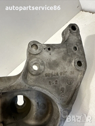 Десен държач на тампон на двигател  ляво разположение на волана за Peugeot 407 2.2 HDI (2007) 965460, снимка 2 - Части - 53700052