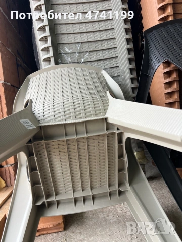 Пластмасови столчета , снимка 6 - Столове - 53515578