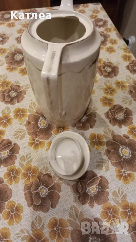 Порцеланова кана, снимка 5 - Сервизи - 53703076