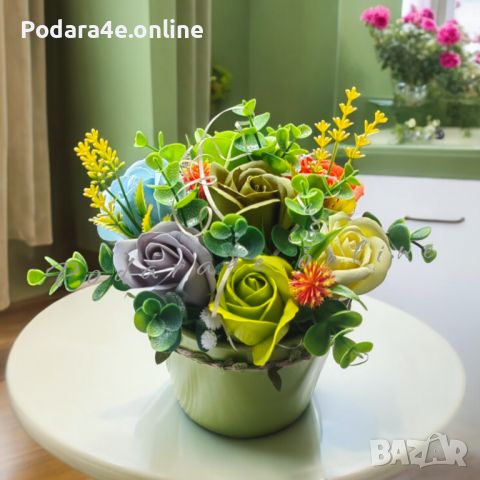 Ароматен букет със 7 рози от пластичен сапун в зелена саксийка . Идеален подарък за всеки повод , снимка 5 - Декорация за дома - 45999661