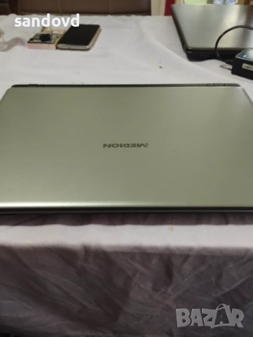 лаптоп MEDION E 6429 цена 180лв, снимка 7 - Лаптопи за дома - 50488680