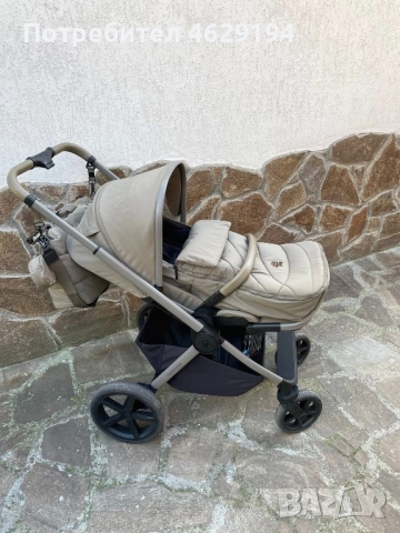 Бебешка Количка Venicci Upline Leo – стил, комфорт и качество, снимка 8 - Детски колички - 52132080