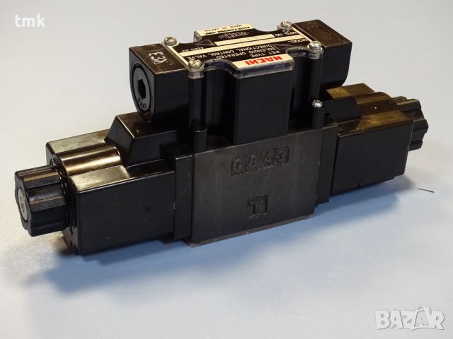 Хидравличен разпределител NACHI SS-C01-E3X-R-C1-20 solenoid operated directional valve, снимка 3 - Резервни части за машини - 45239509