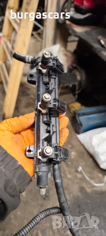 Бензинова рейка дюзи 03E 133 320 A Skoda Fabia II 1.2- 40лв