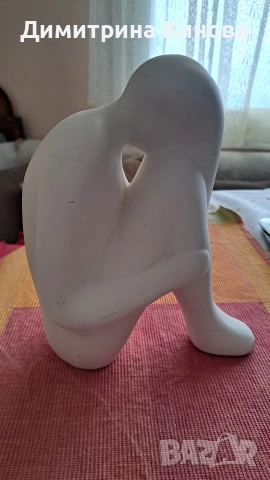 Gilde - статуетка жена 22 см бяла, снимка 2 - Статуетки - 53339668