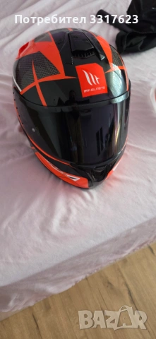 Каска МТ Helmets 