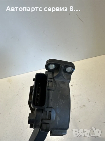 Педал за газ за Alfa Romeo 159 Sportwagon 2009 2.0 M-Jet Оригинален 60695128, снимка 3 - Части - 53095960