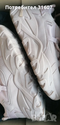 Стилни маратонки тип "Chunky"