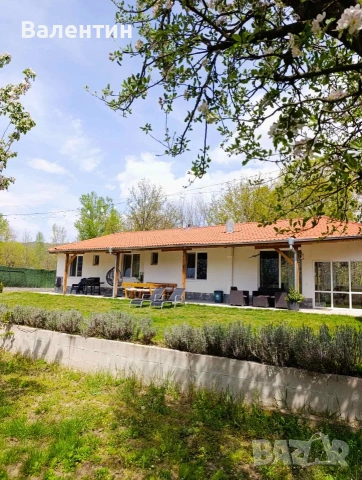 Къща за гости "Виктория " гр Симитли , снимка 14 - Стаи под наем - 48674259