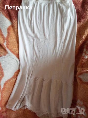 На вашето внимание - НОВА ДАТСКА булчинска рокля и шаферки, снимка 17 - Сватбени рокли - 46496635