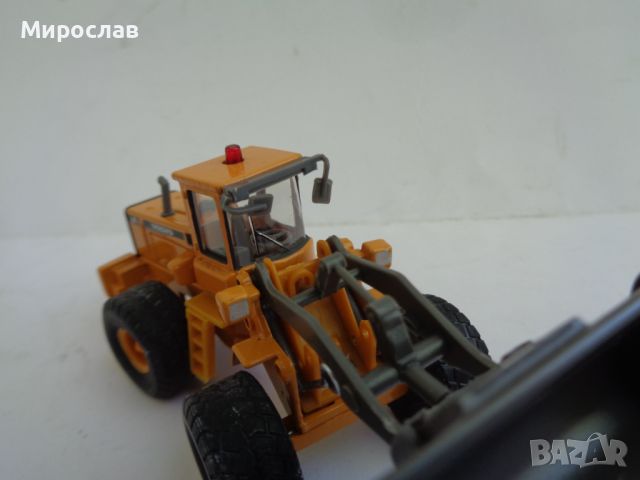 SIKU 1:87 H0 VOLVO БУЛДОЗЕР КРАН КАМИОН ИГРАЧКА МОДЕЛ, снимка 4 - Колекции - 45204882