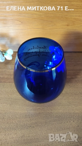 Прекрасна чаша Бохемия или Мурано-ръчно декорирана с 3Д цветя и злато, снимка 7 - Чаши - 52542151