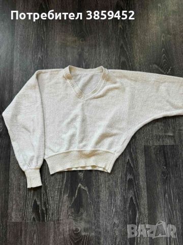Женски пуловер , снимка 1 - Блузи с дълъг ръкав и пуловери - 45464522