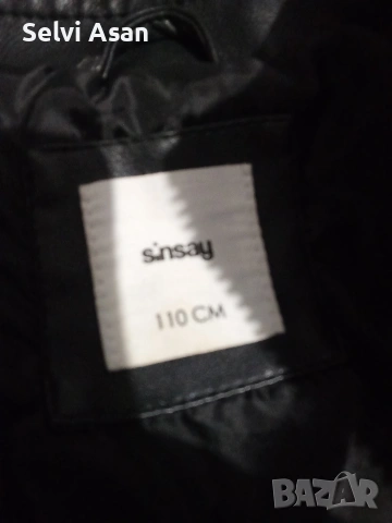 Черно кожено яке , снимка 2 - Детски якета и елеци - 54271647