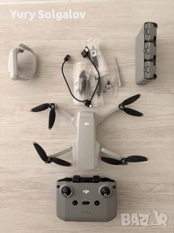 DJI Mini 2 Fly More Combo