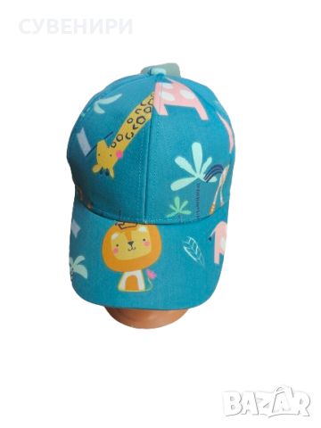 Детска шапка с козирка , снимка 2 - Шапки, шалове и ръкавици - 45142883