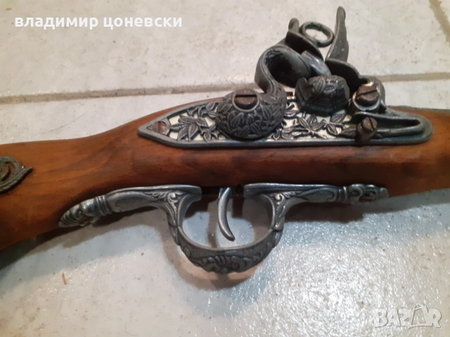 Красив кремъчен пистолет,пищов,оръжие, снимка 3 - Колекции - 52016213