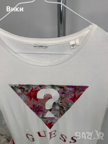 Тениска Guess 16г, но е подходяща и за S, снимка 5 - Тениски - 49692986